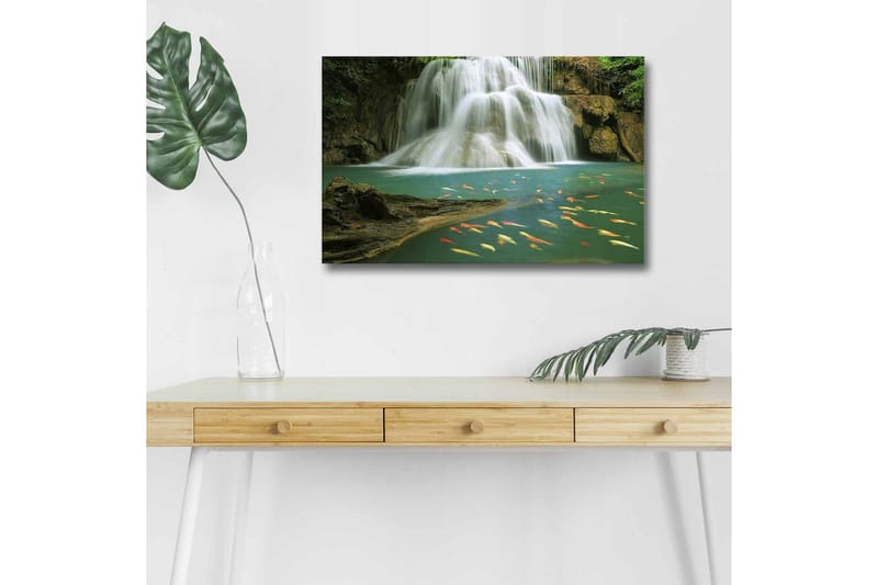 Lærredsbillede med LED-belysning - Smukt vandfald med svømmende karper i klart vand, Turkis / Grøn / Orange