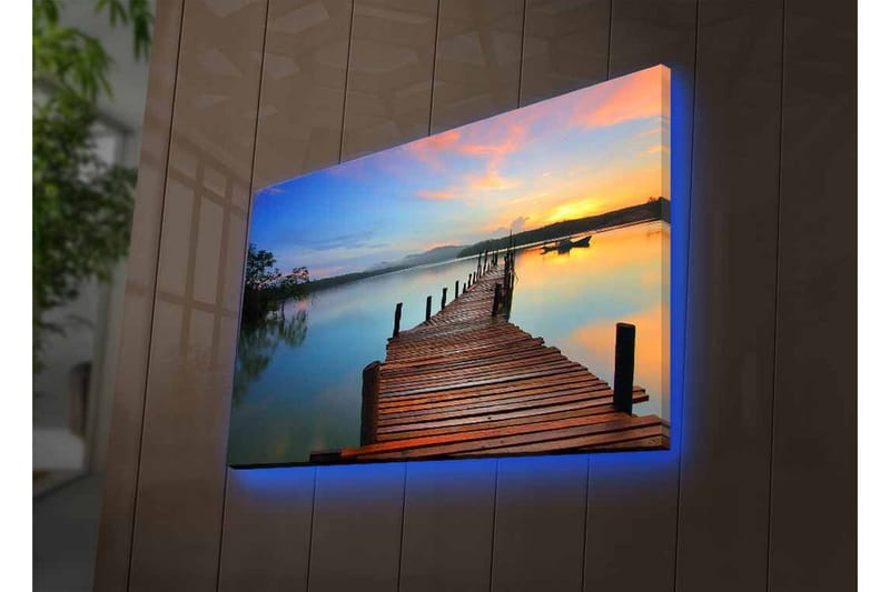 Lærredsbillede med LED-belysning - Solnedgang over en træmole ved vandet, Orange / Blå / Brun