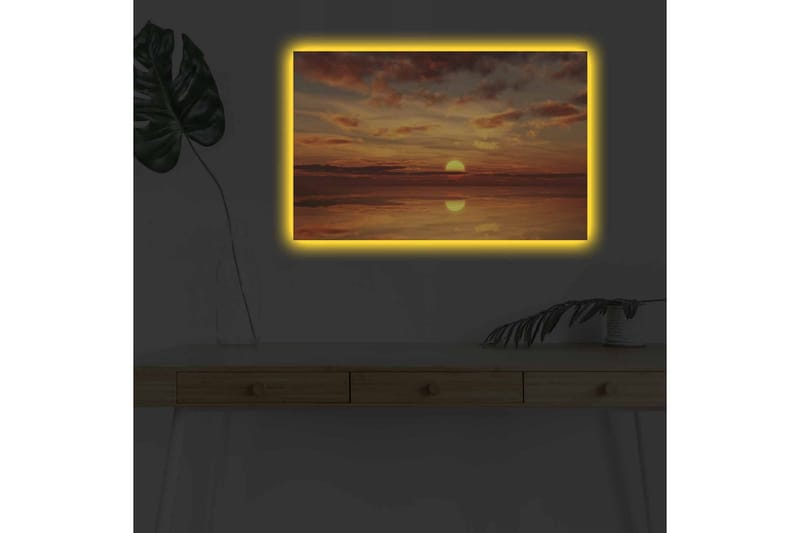 Lærredsbillede med LED-belysning - Solnedgang over roligt vand med dramatiske skyformationer - Orange / Guld / Rød - Boligtilbehør - Billeder & kunst - Billeder på lærred
