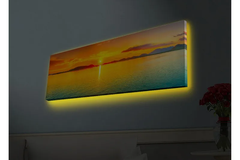 Lærredsbillede med LED-belysning - Solnedgang over roligt vand, Orange / Blå / Guld