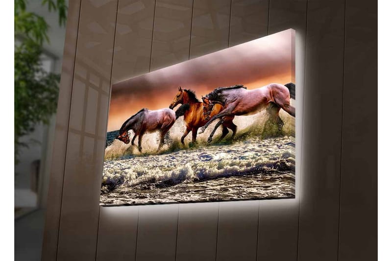 Lærredsbillede med LED-belysning - Sprudlende heste galoperer gennem bølgerne ved havet - Brun / Beige / Blå - Boligtilbehør - Billeder & kunst - Billeder på lærred