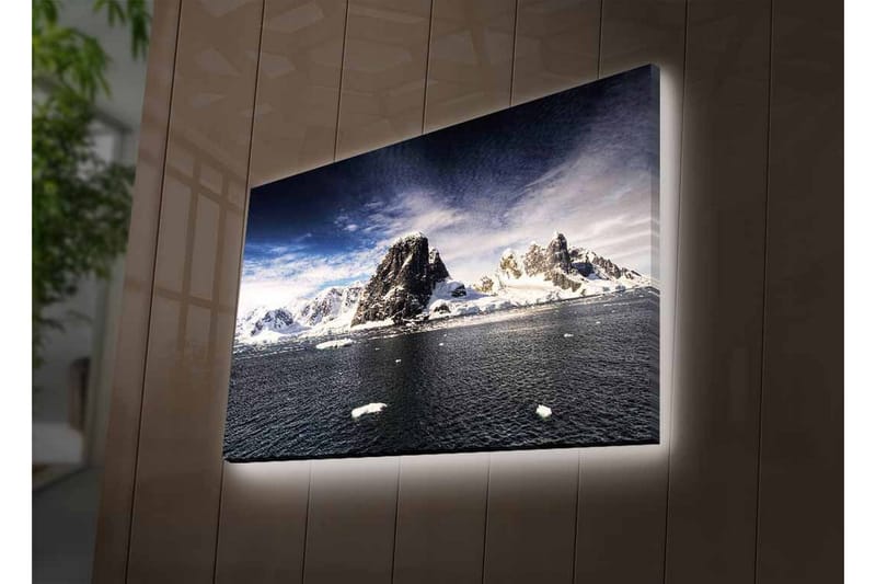 Lærredsbillede med LED-belysning - Storslået bjergkæde med snedækkede tinder ved en spejlblank sø - Mørkeblå / Hvid / Grå - Boligtilbehør - Billeder & kunst - Billeder på lærred