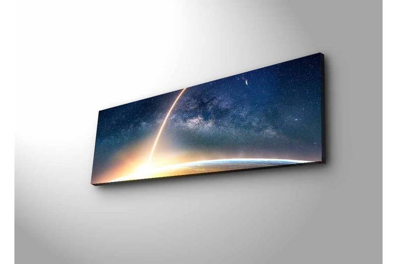Lærredsbillede med LED-belysning - Storslået udsigt over Jorden med en stjernehimmel og en lys stråle, der strækker sig ud i rummet - Mørkeblå / Lys orange / Hvid - Boligtilbehør - Billeder & kunst - Billeder på lærred