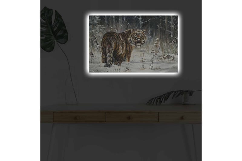 Lærredsbillede med LED-belysning - Tiger i sneklædt skovmiljø - Orange / Hvid / Grå - Boligtilbehør - Billeder & kunst - Billeder på lærred