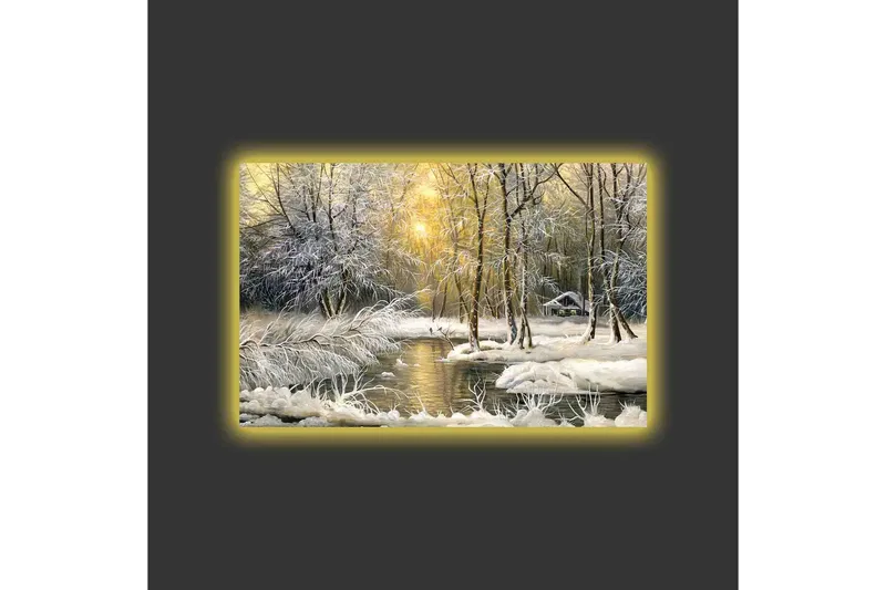 Lærredsbillede med LED-belysning - Vinterlandskab med snedækkede træer og en stille flod - Hvid / Lyseblå / Grøn - Boligtilbehør - Billeder & kunst - Billeder på lærred