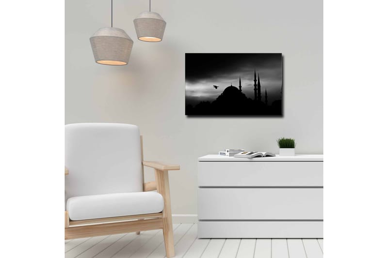 Lærredsbillede - Silhuet af en moské med spir i dramatisk himmel - Sort / Grå - Boligtilbehør - Billeder & kunst - Billeder på lærred