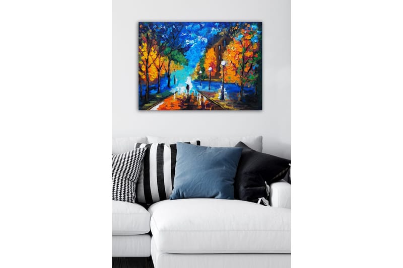Lærredsbillede - Smuk bypark med farverige efterårstræer og en gangsti i skumringen - Blå / Orange / Grøn - Boligtilbehør - Billeder & kunst - Billeder på lærred