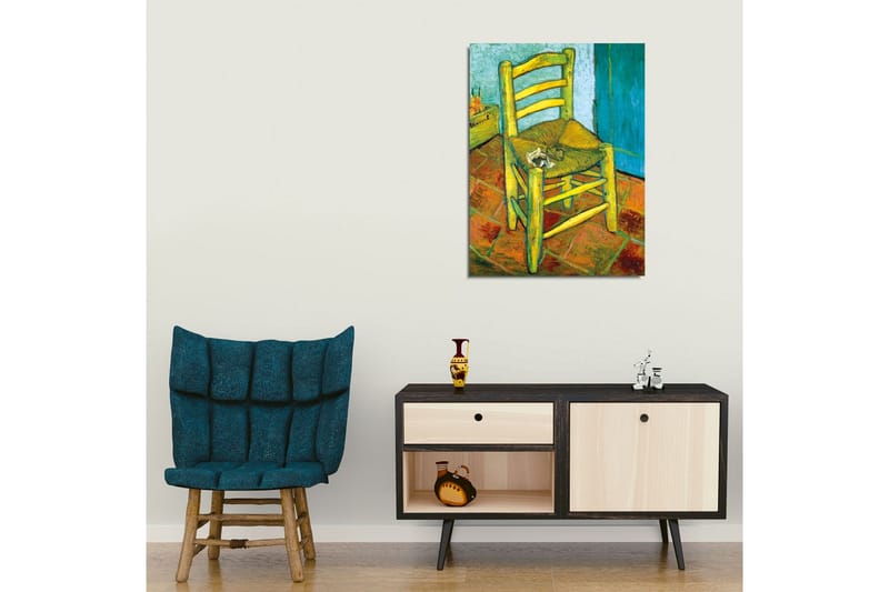 Lærredsbillede - Stående stol med stråsæde og en lille dekoration på sædet - Gul / Grøn / Orange - Boligtilbehør - Billeder & kunst - Billeder på lærred
