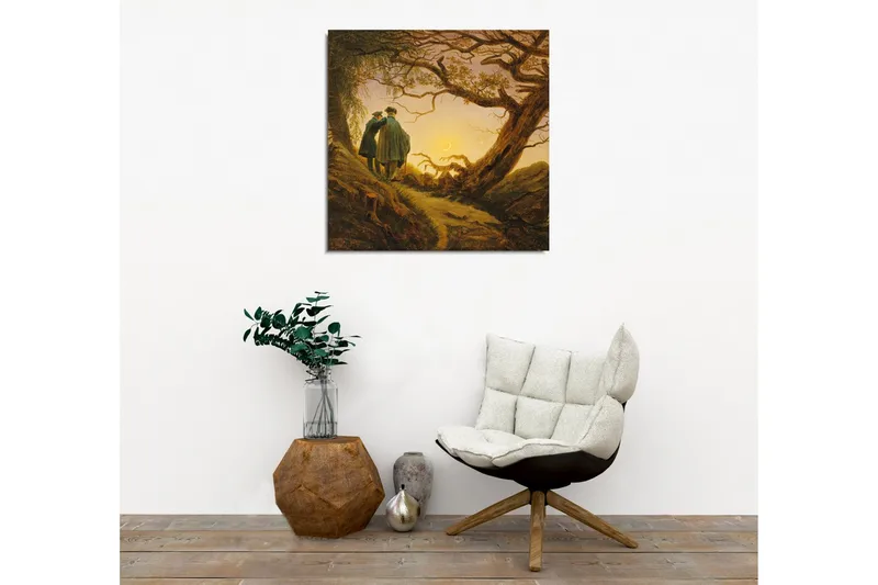 Lærredsbillede - To personer står sammen under et stort træ ved solnedgang - Mørkegrøn / Brun / Lys gul - Boligtilbehør - Billeder & kunst - Billeder på lærred