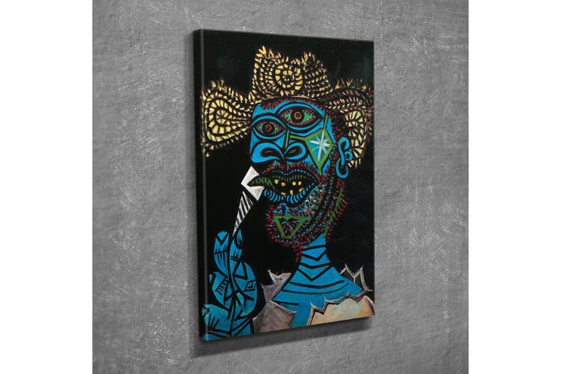 Lærredsbillede - Udtryksfuldt portræt af en mand med farverige detaljer og en dramatisk baggrund - Blå / Sort / Gul - Boligtilbehør - Billeder & kunst - Billeder på lærred