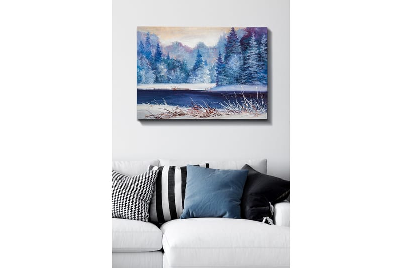 Lærredsbillede - Vinterlandskab med snedækkede træer og en frossen sø - Blå / Hvid / Lilla - Boligtilbehør - Billeder & kunst - Billeder på lærred