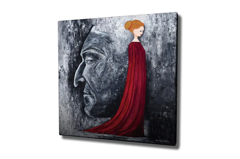 Lærredsbillede - Portræt af en kvinde i en rød kjole med en stor ansigtsprofil i gråt i baggrunden, Rød / Grå / Sort