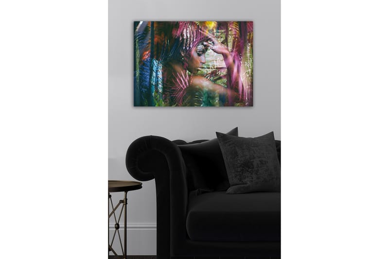 Lærredsbillede - Portræt af en kvinde omgivet af farverige planter - Grøn / Lyserød / Blå - Boligtilbehør - Billeder & kunst - Billeder på lærred