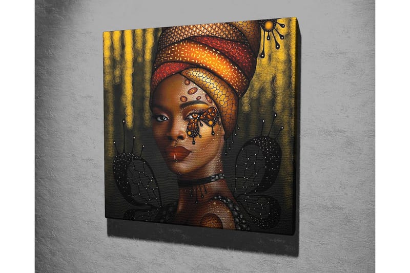 Lærredsbillede - Portræt af en kvinde med farverig hovedbeklædning og sommerfugle - Guld / Sort / Rød - Boligtilbehør - Billeder & kunst - Billeder på lærred