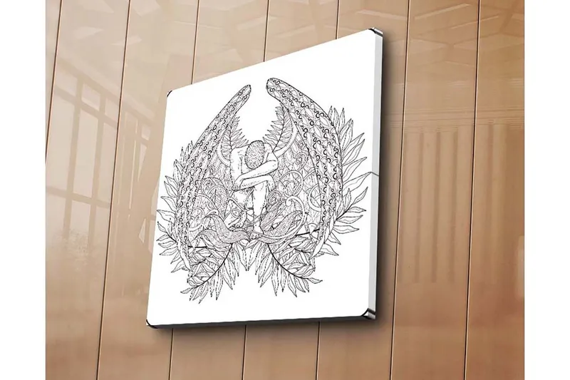 Lærredstryk 45x45 cm - Mørk og detaljeret skulptur af en siddende figur omgivet af fjer og vegetation - Sort / Hvid - Boligtilbehør - Billeder & kunst - Billeder på lærred
