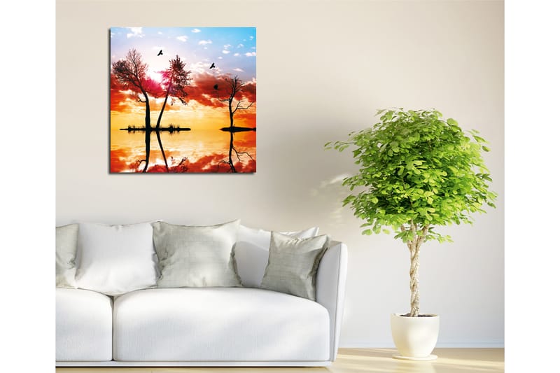Lærredstryk 45x45 cm - Silhuetter af træer ved solnedgang med refleksioner i vandet - Orange / Pink / Blå - Boligtilbehør - Billeder & kunst - Billeder på lærred