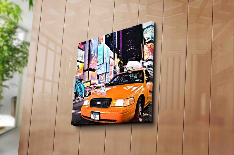 Lærredstryk 45x45 cm - Taxaer i neonoplyst bymiljø - Orange / Sort / Blå - Boligtilbehør - Billeder & kunst - Billeder på lærred