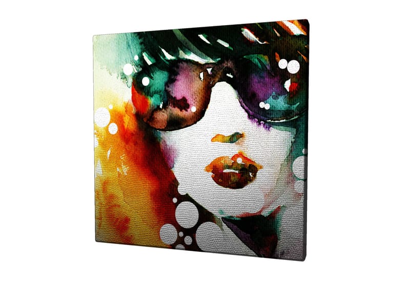 Lærredstryk 45x45 cm - Portræt af en kvinde med solbriller og farverig baggrund, Grøn / Orange / Lilla