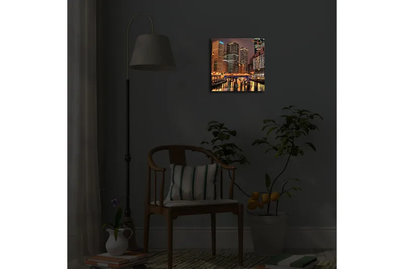 Lærredstryk med LED-belysning 28x28 cm - Byens skyline med oplyste skyskrabere ved vandkanten - Guld / Blå / Sort - Boligtilbehør - Billeder & kunst - Billeder på lærred