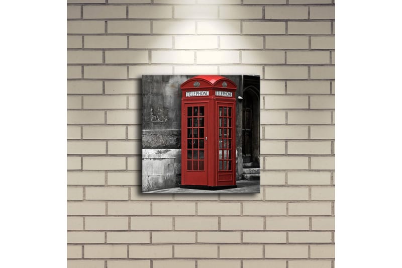 Lærredstryk med LED-belysning 28x28 cm - Rød telefonboks mod en sort-hvid baggrund - Rød / Grå / Sort - Boligtilbehør - Billeder & kunst - Billeder på lærred