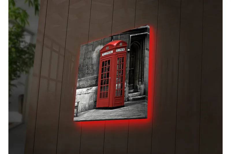 Lærredstryk med LED-belysning 28x28 cm - Rød telefonboks mod en sort-hvid baggrund - Rød / Grå / Sort - Boligtilbehør - Billeder & kunst - Billeder på lærred