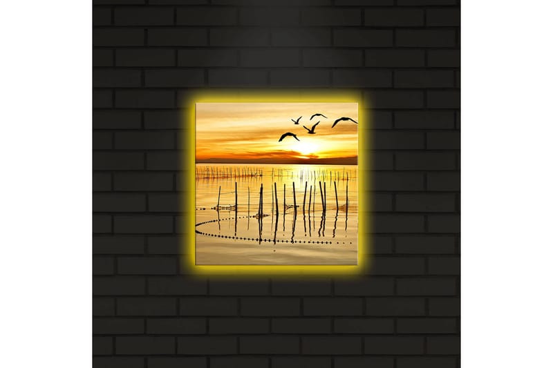 Lærredstryk med LED-belysning 28x28 cm - Solnedgang over roligt vand med fugle i flugt - Guld / Orange / Brun - Boligtilbehør - Billeder & kunst - Billeder på lærred