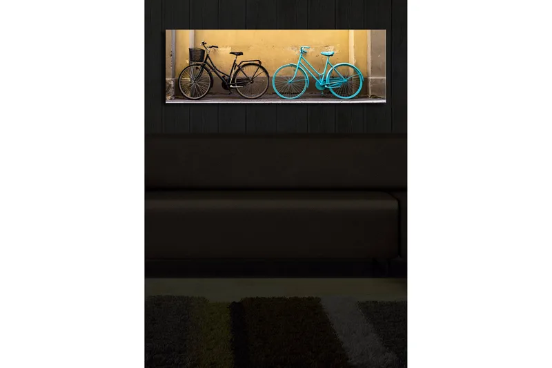 Lærredstryk med LED-belysning 30x90 cm - Cykler i kontrastfarver mod en gul væg - Sort / Turkis / Gul - Boligtilbehør - Billeder & kunst - Billeder på lærred