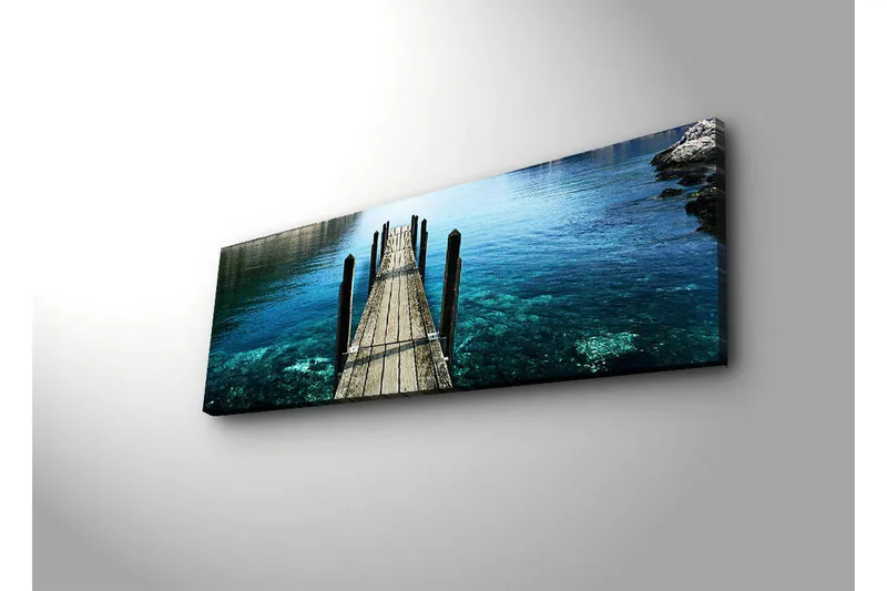 Lærredstryk med LED-belysning 30x90 cm - Mole der strækker sig over klart vand - Blå / Grøn / Brun - Boligtilbehør - Billeder &amp; kunst - Billeder på lærred