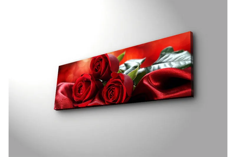 Lærredstryk med LED-belysning 30x90 cm - Tre røde roser på en blød, rød satinbaggrund - Rød / Grøn - Boligtilbehør - Billeder & kunst - Billeder på lærred