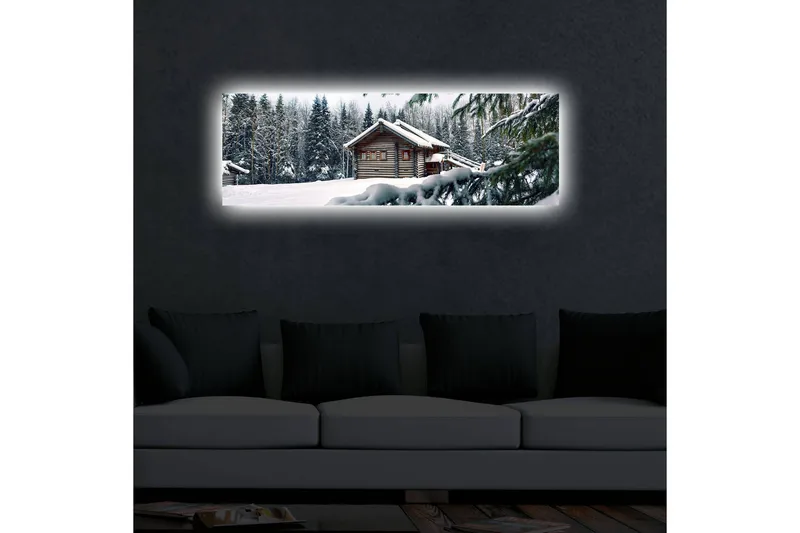 Lærredstryk med LED-belysning 30x90 cm - Vinterlandskab med et sommerhus omgivet af sne og grantræer - Hvid / Grøn / Brun - Boligtilbehør - Billeder & kunst - Billeder på lærred