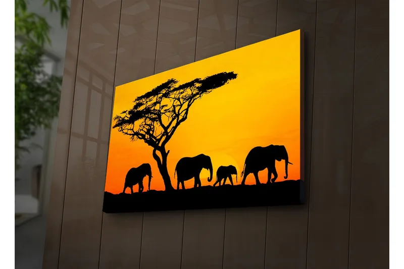 Lærredstryk med LED-belysning 45x70 cm - Silhuetter af elefanter mod en solnedgang - Orange / Sort - Boligtilbehør - Billeder & kunst - Billeder på lærred