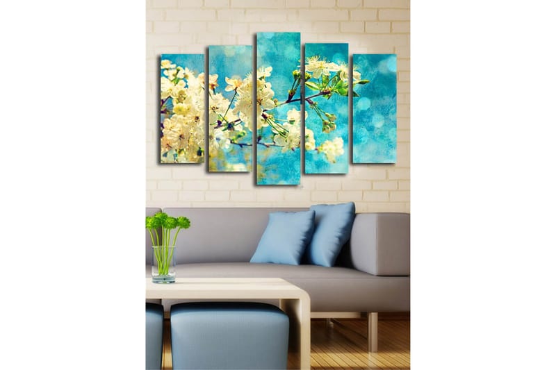 Stort lærredstryk i 5 dele 105x70 cm - Blomstrende kirsebærgrene mod en blå baggrund - Hvid / Blå / Grøn - Boligtilbehør - Billeder & kunst - Billeder på lærred