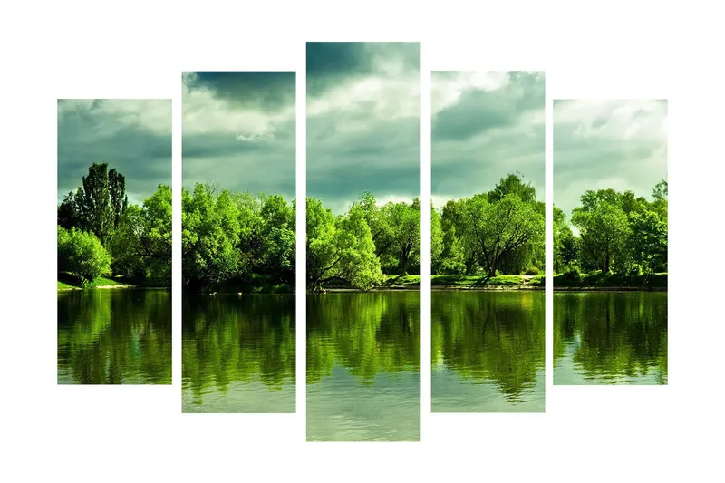 Stort lærredstryk i 5 dele 105x70 cm - Frodigt landskab ved en spejlblank sø - Grøn / Mørkegrøn / Grå - Boligtilbehør - Billeder & kunst - Billeder på lærred