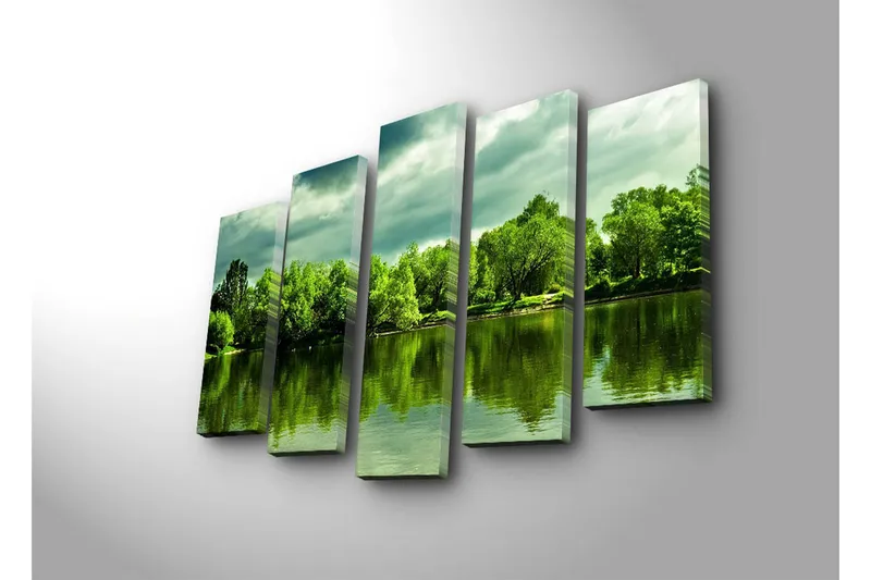 Stort lærredstryk i 5 dele 105x70 cm - Frodigt landskab ved en spejlblank sø - Grøn / Mørkegrøn / Grå - Boligtilbehør - Billeder & kunst - Billeder på lærred