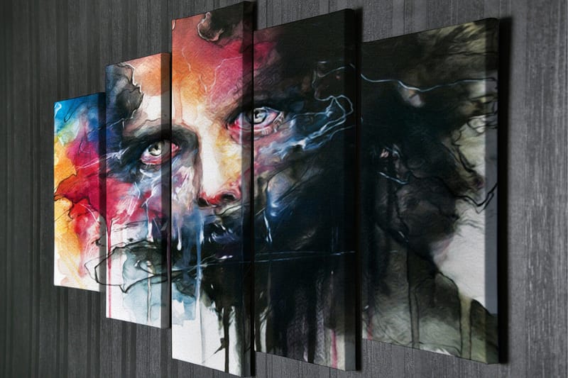 Stort lærredstryk i 5 dele 105x70 cm - Intens portræt med dramatiske farver og udtryksfulde træk - Sort / Rød / Blå - Boligtilbehør - Billeder & kunst - Billeder på lærred