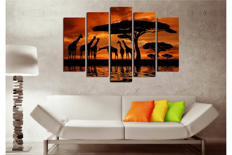 Stort lærredstryk i 5 dele 105x70 cm - Silhuetter af giraffer ved en solnedgang over savannen - Orange / Sort - Boligtilbehør - Billeder & kunst - Billeder på lærred