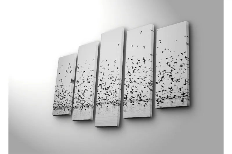 Stort lærredstryk i 5 dele 105x70 cm - Sort flok fugle i flugt over vandoverfladen - Sort / Hvid - Boligtilbehør - Billeder & kunst - Billeder på lærred