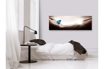 Tavla Woman and Butterfly (1 Part) Narrow 135x45 - Boligtilbehør - Billeder & kunst - Billeder på lærred