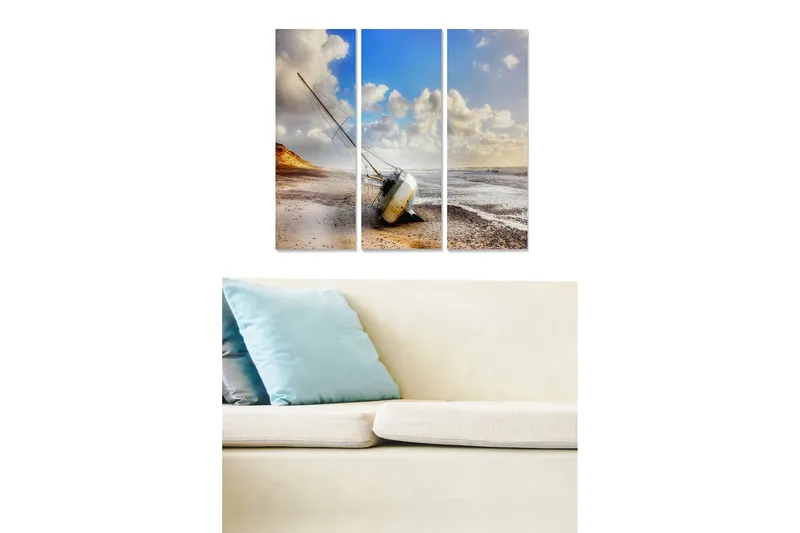 Trælærred 3-delt 50x70 cm - Strandlandskab med en strandet båd, Blå / Beige / Hvid