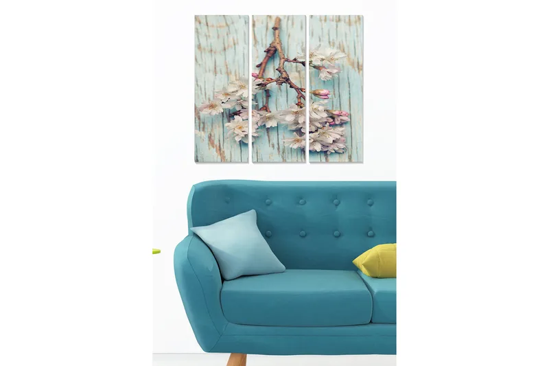 Trælærredstryk 3-delt 50x70 cm - Blomstergren med lyserøde blomster mod en lyseblå baggrund, Lyseblå / Pink