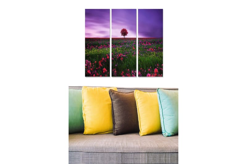 Trælærredstryk 3-delt 50x70 cm - Ensomt lyserødt træ i en blomstrende eng under en lilla himmel, Lilla / Lyserød / Grøn