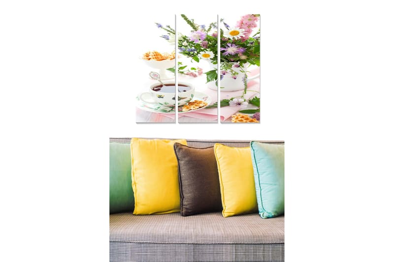 Trælærredstryk 3-delt 50x70 cm - Farverig blomsterbuket med en kop te og vafler, Lilla / Lyserød / Grøn