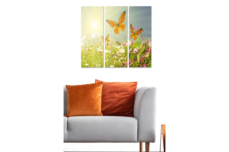 Trælærredstryk 3-delt 50x70 cm - Farverige sommerfugle svæver over en blomstrende eng - Orange / Pink / Hvid - Boligtilbehør - Billeder & kunst - Billeder på lærred