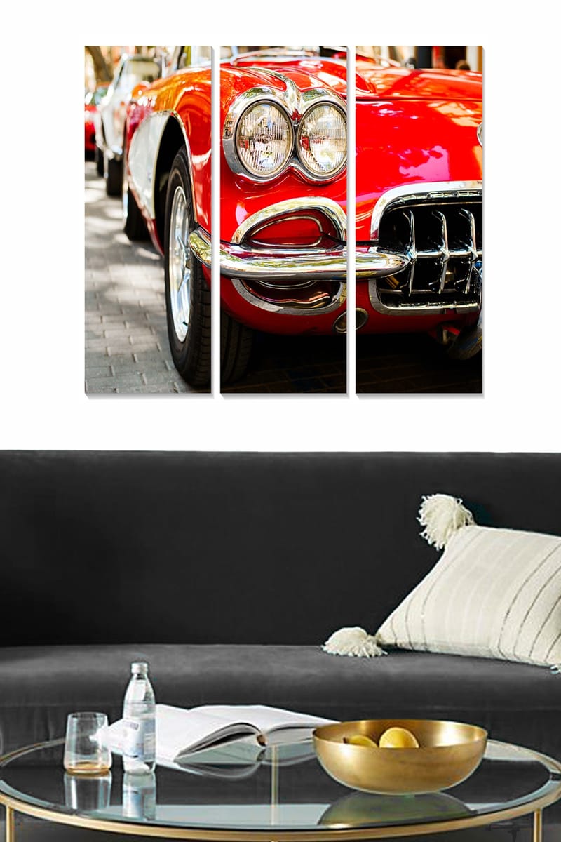 Trælærredstryk 3-delt 50x70 cm - Klassisk rød sportsvogn med skinnende kromdetaljer, Rød / Krom / Sort