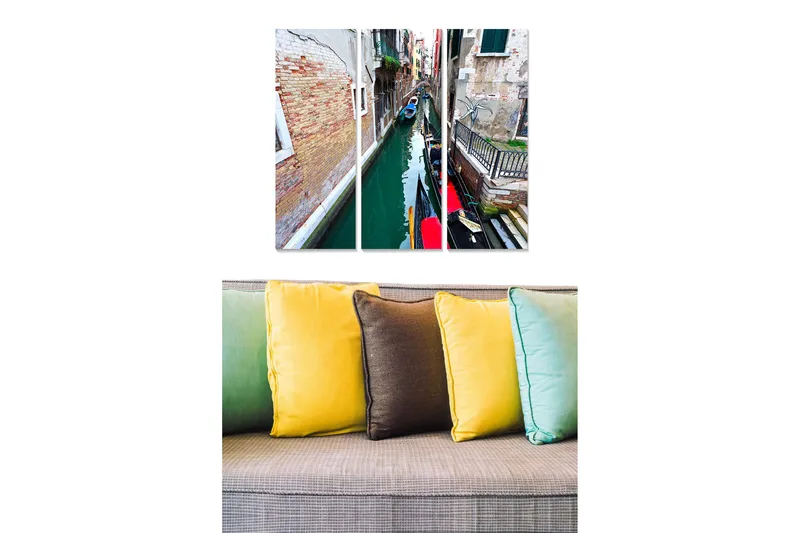 Trælærredstryk 3-delt 50x70 cm - Smuk kanal med gondoler og historiske bygninger i Venedig, Grøn / Rød / Beige