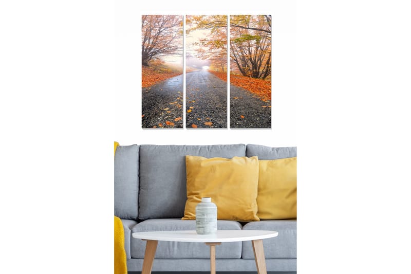 Trælærredstryk 3-delt 50x70 cm - Smukt efterårslandskab med en vej omgivet af farverige løvfældende træer, Orange / Grøn / Grå