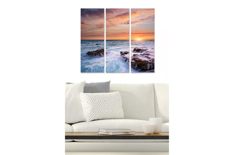 Trælærredstryk 3-delt 50x70 cm - Solnedgang over havet med klipper i forgrunden, Blå / Orange / Lilla