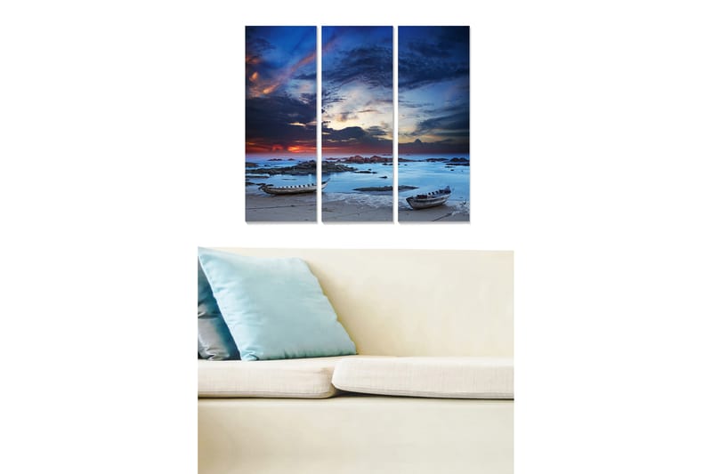 Trælærredstryk 3-delt 50x70 cm - Stemningsfuldt havlandskab med både ved solnedgang - Mørkeblå / Lyseblå / Orange - Boligtilbehør - Billeder & kunst - Billeder på lærred