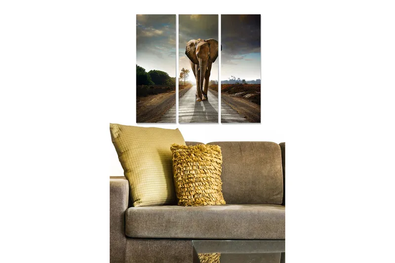 Trælærredstryk 3-delt 50x70 cm - Storslået elefant, der går langs en vej i et naturskønt miljø, Grå / Brun / Grøn