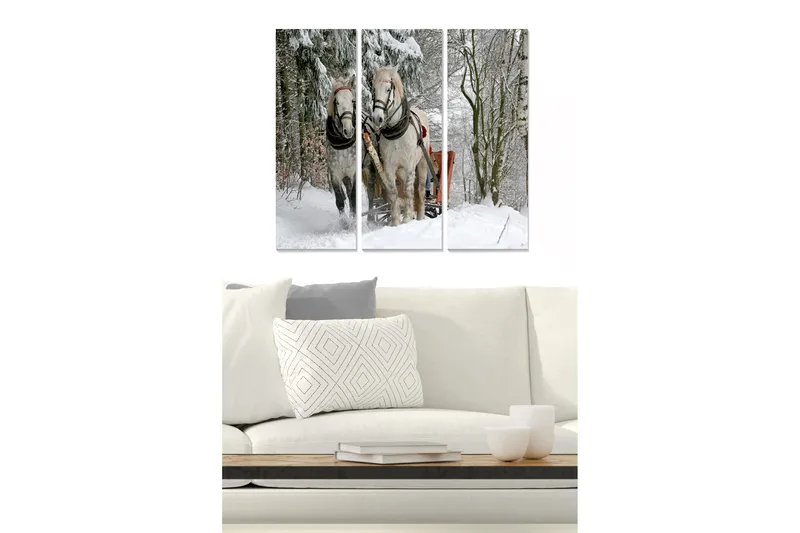 Trælærredstryk 3-delt 50x70 cm - To heste i et snedækket landskab med slæde, Hvid / Grå / Brun